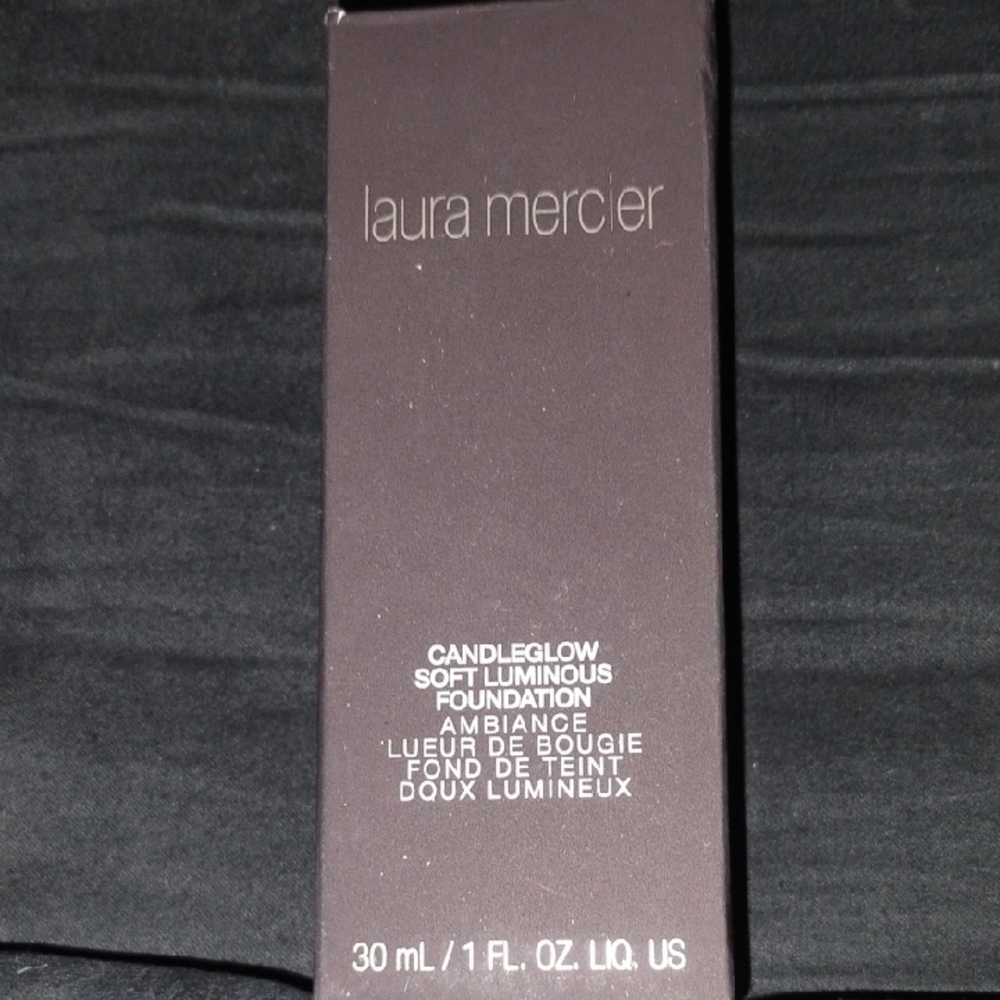 Laura Mercier Candleglow Soft Luminous Foundation